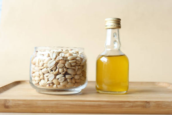 pure-groundnut-oil